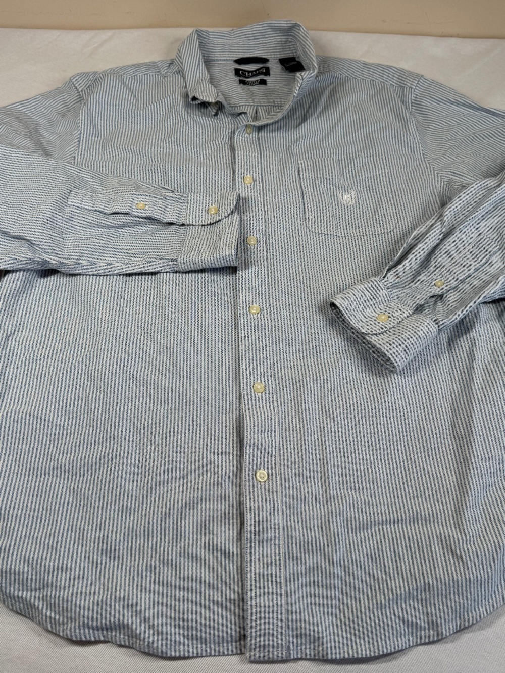 Chaps Men's Button Up Long Sleeve Shirt Size XL - Pinstripe Blue/White